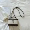 Bolsa de Mão Contraste Retrô Personalizada para Mulheres Verão 2026 Nova Moda Bolsa Caixa de Trabalho Bolsa de Ombro Cruzada Casual