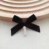 Elegantes Accesorios de Tela con Lazo Hecho a Mano de Perlas Blancas y Negras para Zapatos, Calcetines, Bolsos, Fundas de Teléfono y Accesorios de Ropa