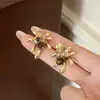 Aretes de Fuegos Artificiales Dorados para Mujer 2025 Nuevos Pendientes Populares Lujo Accesible Pendientes Elegantes Atmosféricos de Gama Alta Únicos y Hermosos