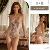 Kameixue Lencería Sexy de Malla Transparente Body Abierto en la Entrepierna Uniforme Sexy Bordado Ropa de Dormir Conjunto Coqueto 1581