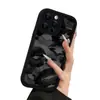 Capa de celular iPhone 18 mais vendida para exportação, apresentando um design de lábios vermelho escuro em tela cheia, e uma capa macia fosca TPU anti-queda de cobertura total para iPhone 16