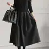 Pedido original de comercio exterior Seis colores en stock 2023 Otoño e Invierno Japonés y Coreano Vestido de Lana Largo de Base Vestido de Patchwork