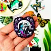 Chapa de Acrílico Personalizada DIY Shaker Flor Borboleta Ornamentos Periféricos Horror Assassino Humanoide Personalização em Acrílico