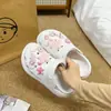Estilo Girly Cuadros Rosas Estrella Tenedor Estrella Esponjoso Clog Desmontable Zapato DIY Encanto de Zapato de Dibujos Animados Lindos