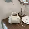 Bolsa Feminina Nicho Estilo Coreano Super Popular 2026 Nova Moda Versátil Bolsa de Mão Bolsa Boston Grande Capacidade Bolsa Almofada para o Dia a Dia