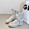 Design de Nicho Botas Martin com Cadarço Estilo Retrô Femininas 2026 Verão Nova Moda Versátil Botas de Cano Médio Botas de Boxe