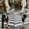 Zapatos Planos de Dedos Divididos Estilo Nuevo Primavera/Verano 2026 Suela Suave Versátil Zapatos Mary Jane de Deslizamiento a la Moda Franceses para Mujer