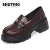 Novos Mocassins de Primavera com Solado Grosso Moda Calçados Pequenos de Couro com Solado Macio Couro Macio Para Usar em Todas as Ocasiões Calçados Femininos Calçados de Calçar