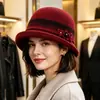 Novo chapéu bucket de lã para mulheres, estilo Hepburn francês outono/inverno, com laço, elegante e versátil, faz o rosto parecer menor, chapéu de pescador
