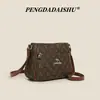 Nuevo bolso elegante para mamá de mujer de lujo ligero transfronterizo 2026, bolso de hombro con un toque de nicho de alta gama, bolso cruzado al por mayor