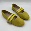 2026 Primavera/Outono Novos Sapatos Mary Jane de Camurça Femininos Bico Redondo Sola Plana Tiras com Fivelas Duplas Retro Francês Versáteis Sapatos Individuais Atacado