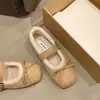 Sapatos de algodão fivela laço gigante sapatos de inverno sapatos de pele Mary Janes femininos vestuário externo super quentes franceses com fleece bonitos fofos