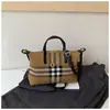 2026 Nueva Bolsa Tote de Gran Capacidad Casual Versátil Bolso Grande de Hombro Único Bolsa de Compras de Tela a Rayas Bolso Grande para el Viaje Diario de Mujer
