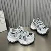 Estação Europeia Sapatos Chunky de Pai Feminino 2026 Outono Novo Malha Respirável Aumento de Altura Antiderrapante Casual Sapatos Esportivos Sapatos Femininos