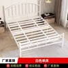 Cama de ferro do mesmo estilo, cama de solteiro simples e reforçada para uso doméstico, cama de ferro de alta qualidade para imóveis de aluguel, cama de casal, cama de ferro