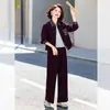 Conjunto casual de mezclilla de dos piezas con patchwork y cuello desplegable, nuevo y elegante para otoño de mujeres de mediana edad y mayores, moderno y holgado para primavera y otoño