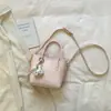 Moda Primavera 2026 Estilo Simples Bolsa de Mão Tipo Balde Estilo Coreano Roupas Casuais para o Trabalho Cor Sólida Bolsa Transversal Feminina