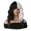 Cosplay transfronterizo europeo y americano de Halloween cabello corto rizado de alta calidad Cruella de Vil peluca blanca y negra al por mayor