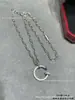 Collar de cadena gruesa estilo Cartier V-oro de alta gama con incrustaciones completas de diamantes en los extremos y diseño de cola de golondrina, chapado en oro de 18 quilates, fabricante de cadenas para clavícula