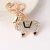 Nuevo Colgante para Llaves de Coche de Oveja con Incrustaciones de Diamantes de Signo Zodiacal Colgante Metálico de Animal Colgante de Llaves Regalo de Vacaciones Venta al por Mayor