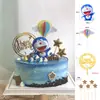 Decoração de bolo de aniversário Doraemon Doraemon Hello Kitty decoração balançando a cabeça Dia das Crianças celebridade da internet