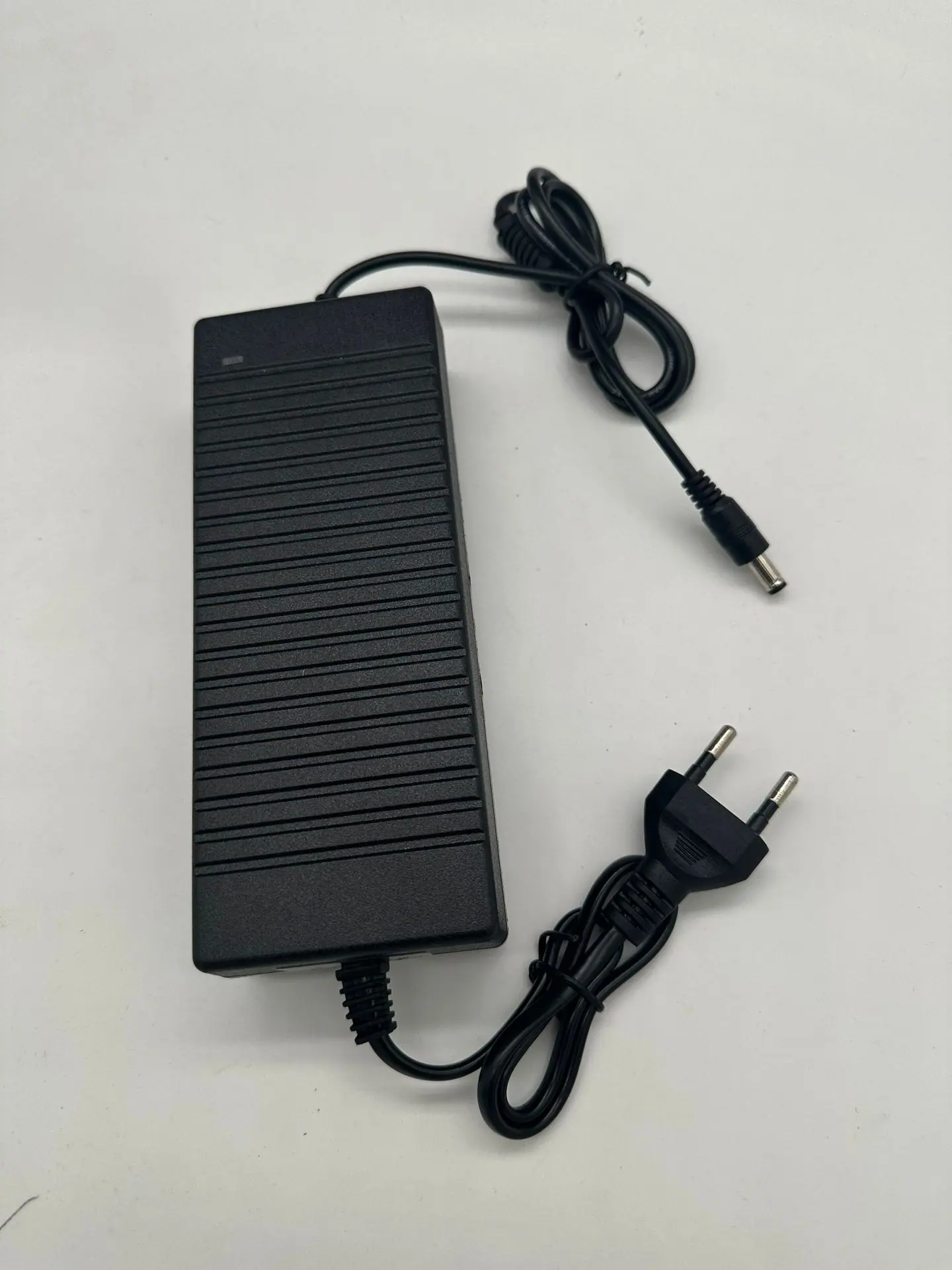 12V10A欧规