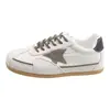 Zapatillas deportivas retro casuales de lona modelo nuevo 2026 zapatillas de estrella con suela blanda zapatillas de mujer con suela gruesa