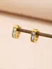 Pendientes Sencillos de Acero de Titanio Incrustados con Diamantes Pendientes Coreanos Transfronterizos Joyería de Acero Inoxidable Pendientes Perforados para Mujer