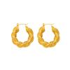 Brincos de tendência de moda de personalidade europeia e americana, aço titânio banhado a ouro 18k, estilo vermelho líquido, atmosfera de alto sentido, brincos de torção em forma de U