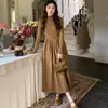 Vestido de Tricô de Gola Alta com Temperamento Estilo Coreano Feminino Outono Inverno Novo Emagrecedor Valoriza a Cintura Vestido Suéter Base