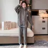 Pijama de Veludo Coral para Meninas, Roupa de Casa Infantil de Manga Longa para Outono e Inverno, Conjunto de Pijama de Flanela Fofo e Estiloso para Meninas