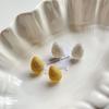 Brincos ovais estilo japonês-coreano em formato de gota d'água para mulheres, brincos de luxo leves e de alta qualidade, com todos os tipos de combinações, brincos de estilo frio para mulheres