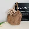 Bolsa de Ombro Única Vazada Tecida à Mão Feminina Transfronteiriça Nova Bolsa Tote Bolsa de Praia Grande Capacidade Bolsa de Mão Fashion