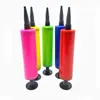 Novos acessórios de balão de animal que anda: rodas, fitas, canudos. Acessórios para balões com rodas e bomba manual