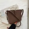 2026 nuevo bolso de cubo retro chic para mujer, moderno y artístico, bolso de hombro de moda, bolso cruzado minimalista