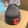 Marca de moda coreana C Letter All-match Outono e Inverno Chapéu de malha Multicolor Casual Internet Celebrity Ear Protection Wool Hat Warm Parental Hat