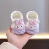 Sapatos de Bebê Macios com Solado Flexível para Recém-Nascidos e Crianças Pequenas Meninas Estilo Primavera/Outono de 6 a 12 Meses Sapatos Pré-Caminhada Aprendendo a Andar