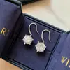 Aretes de gancho de circonita 5A plateados para mujer, chapados en cobre con platino, extremadamente hermosos, de lujo ligero, de alta gama, aretes exquisitos