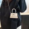 Bolsa Mini de Mão Texturizada Estilo Coreano 2025 Menina Laço Corrente Batom Fone de Ouvido Transversal Moderna