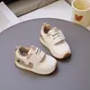Zapatillas de Moda Suave para Niños 2026 Primavera/Otoño Nuevos Zapatos Casuales para Niños Zapatos Casuales de Moda para Bebés para Caminar