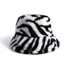 Chapéu de Pescador Zebra Leopardo Estampado Pelo Sintético de Coelho Outono Inverno para Mulheres Acolchoado Quente Pelúcia Chapéu Balde Moda Retrô Versátil