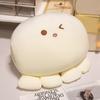Dumplings de pulpo calientan las manos sobre peluches Bolas de arroz espesas calientan las manos Muñeco descompresión Almohada para siesta de estudiante en la oficina