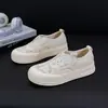 Zapatos de pescador de encaje, zapatos de verano para mujer, nuevo modelo 2026, suela suave, parte superior suave, zapatillas deportivas casuales, zapatos de talla grande para mujer