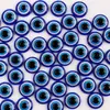 Venta al por mayor de fábrica resina ojo azul oblea Ojo Turco del Diablo ojo azul cuenta plana azul accesorios para ropa