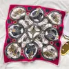 Pañuelo Cuadrado Pequeño Estampado de Cadena Bufanda Fina Retro de Seda Pañuelo para la Cabeza con Patrón de Espiga Chal de Imitación de Terciopelo Bufanda para el Cuello para Mujer