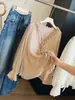 Camisa con cuello en V y volantes de lunares, estilo suave para mujer, nuevo modelo de principios de otoño con mangas de campana, top elegante y de corte ajustado de manga larga