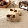 Sapatos de Lã Franceses Simples para Meninas 2026 Outono/Inverno Novos Sapatos Peludos Cinza Infantis Sapatos Mary Jane de Salto Baixo com Laço