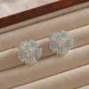 Pendientes de botón de flor de circón frescos y sencillos para mujer, nuevo estilo 2026, pendientes de lujo ligero de alta gama, accesorios para orejas de temperamento dulce y único