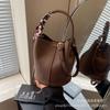 Bolsa Saco Versátil de Alta Qualidade Estilo Coreano Transfronteiriça 2026 Nova Nicho Popular Bolsa Transversal Bolsa de Mão Feminina