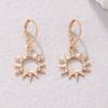 EZ4271 Brincos de Sol Europeus e Americanos Transfronteiriços Vazados com Cravação de Diamantes Brincos Femininos Elegantes Finos Escuros que Mostram o Rosto Ornamentos Femininos